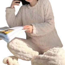 Charger l'image dans la galerie, Pyjama assorti