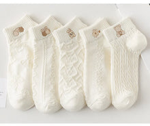 Charger l'image dans la galerie, Chaussettes Japonaises Kawaii - Motifs Mignons Ourson et Lapin