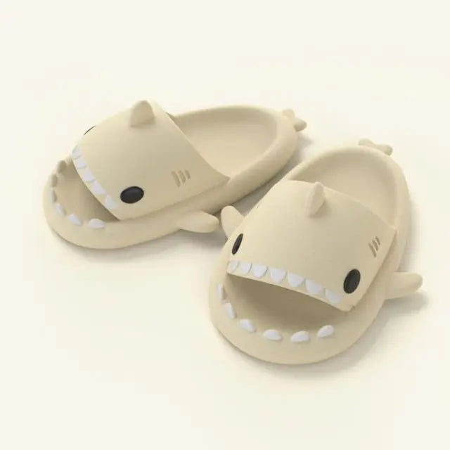 Pantoufle requin kawaii beige - Design mignon EVA cadeau famille - Luminori