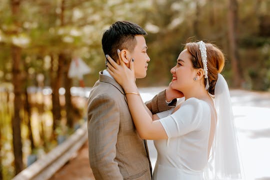 Bague Éternelle d'Amour : Un Symbole Intemporel pour les Couples
