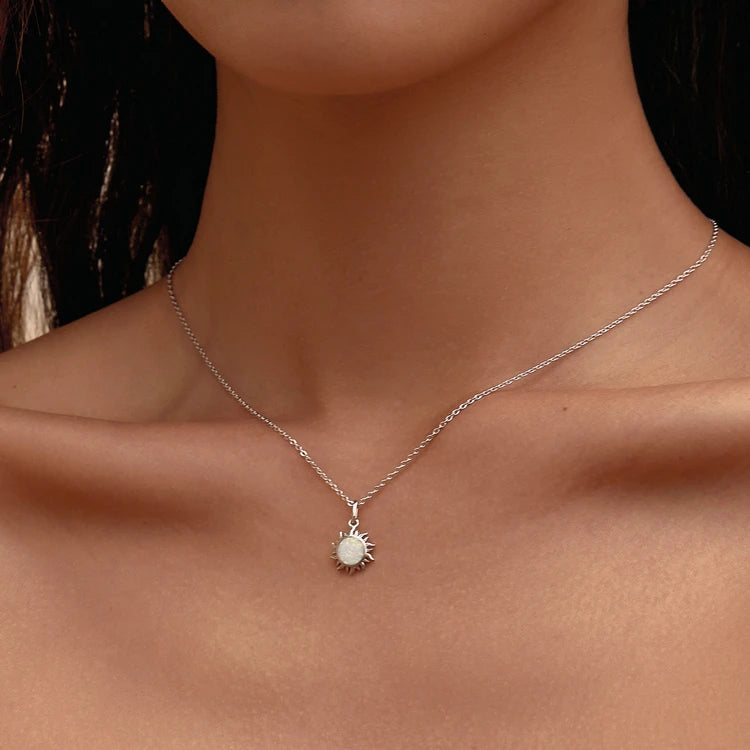 Collier « Plein Soleil » — argent 925 et opale de synthèse