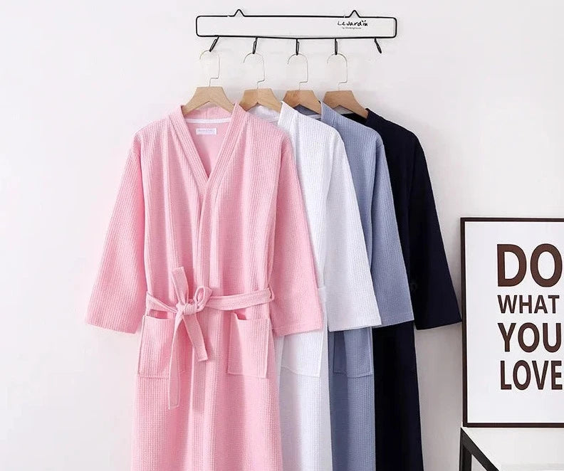 zoom matière peignoir femme – microfibre douce et absorbante
