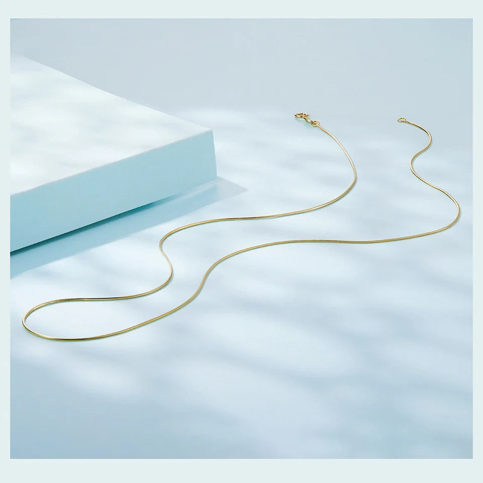 Collier « Fil de Lune » — plaqué or sur argent 925