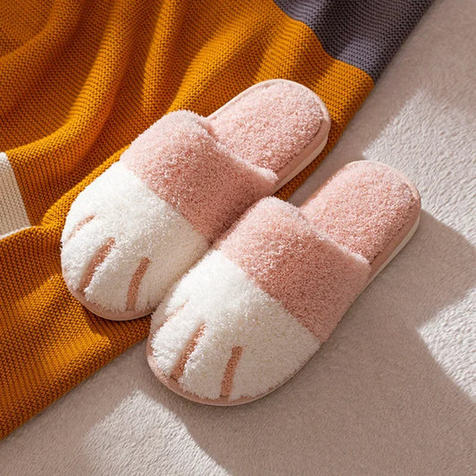 Pantoufle patte de chat kawaii femme homme polaire - Antidérapant confort sur fond blanc - Luminori
