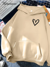 Charger l&#39;image dans la galerie, Sweat-a-capuche-coeur beige
