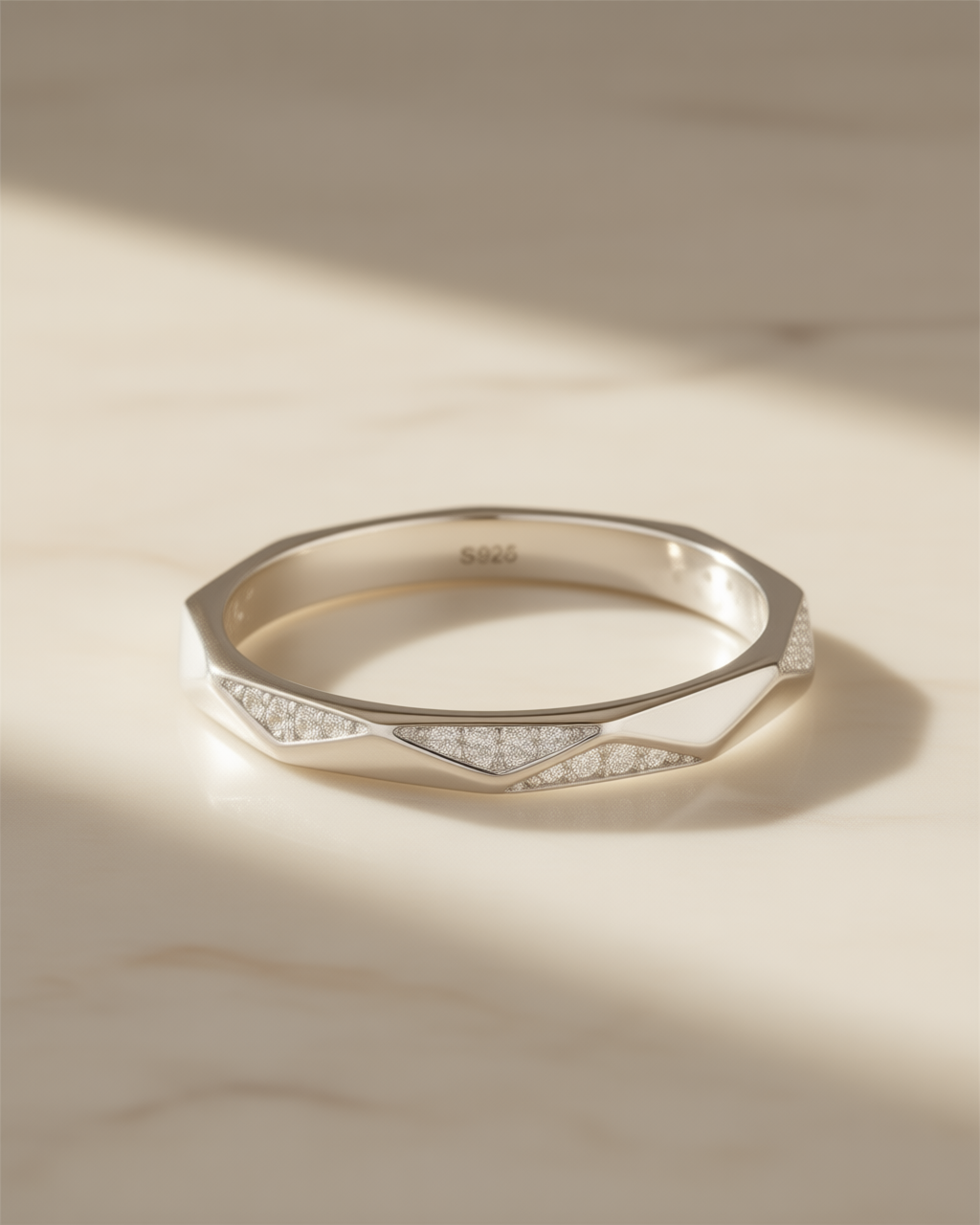 Bague Ligne Claire argent 925 zirconium, éternité géométrique à facettes