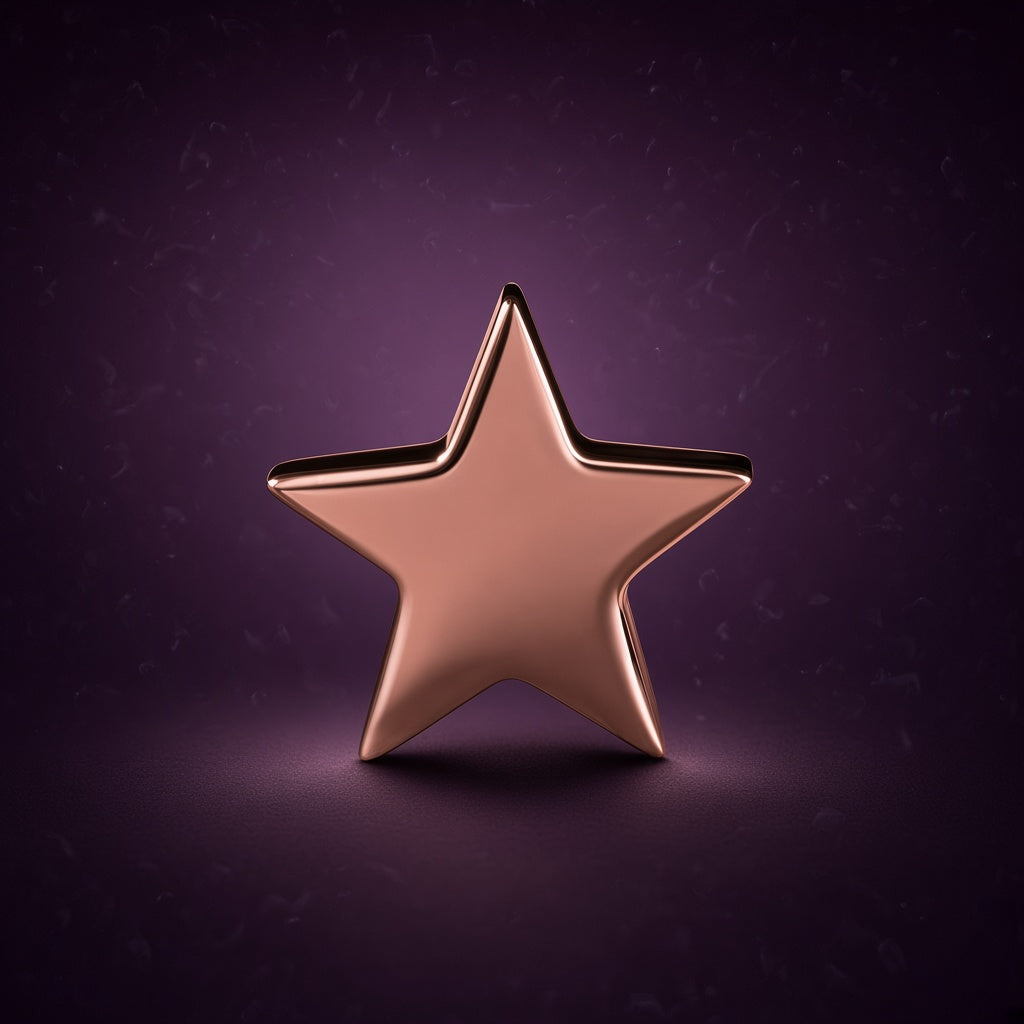 Puces Premier Ciel étoile, finition dorée rose sur argent 925, la paire sur fond aubergine